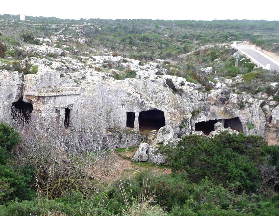 Cala Morell Necroplois, Menorca